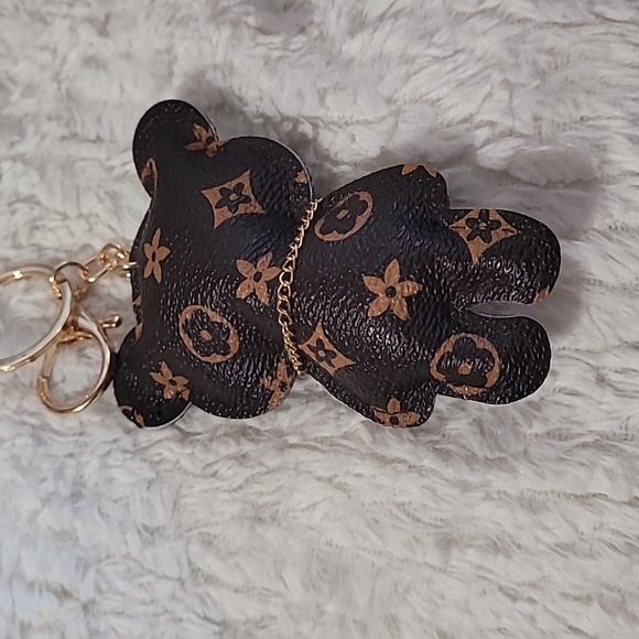 Luxury teddy bear 🧸 keychain bag charm - Picture 3 of 5